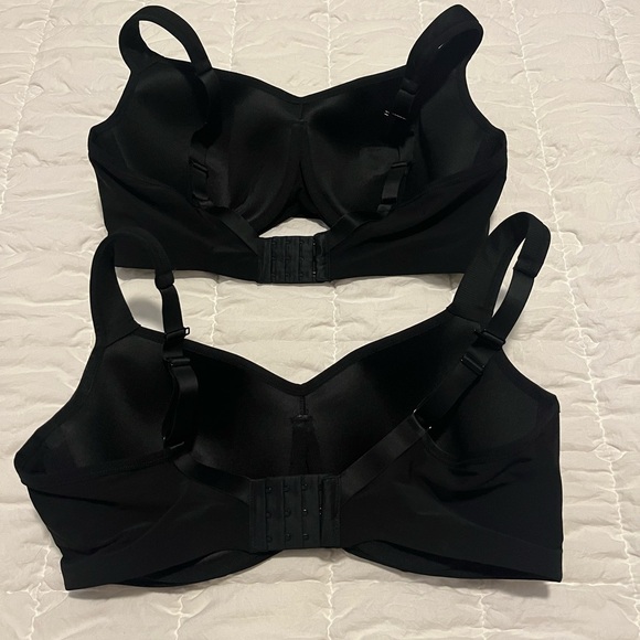 FINAL PRICE! Torrid! LIKE NEW! Mid Impact Underwire Sports Bra 40DD Bundle - Picture 2 of 6